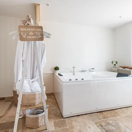 Apartmán Le Domaine Des Amours - Jacuzzi Prive