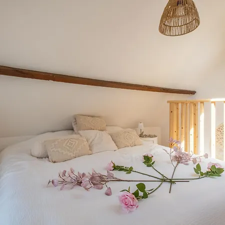 Le Domaine Des Amours - Jacuzzi Prive Apartmán Saint-Josse
